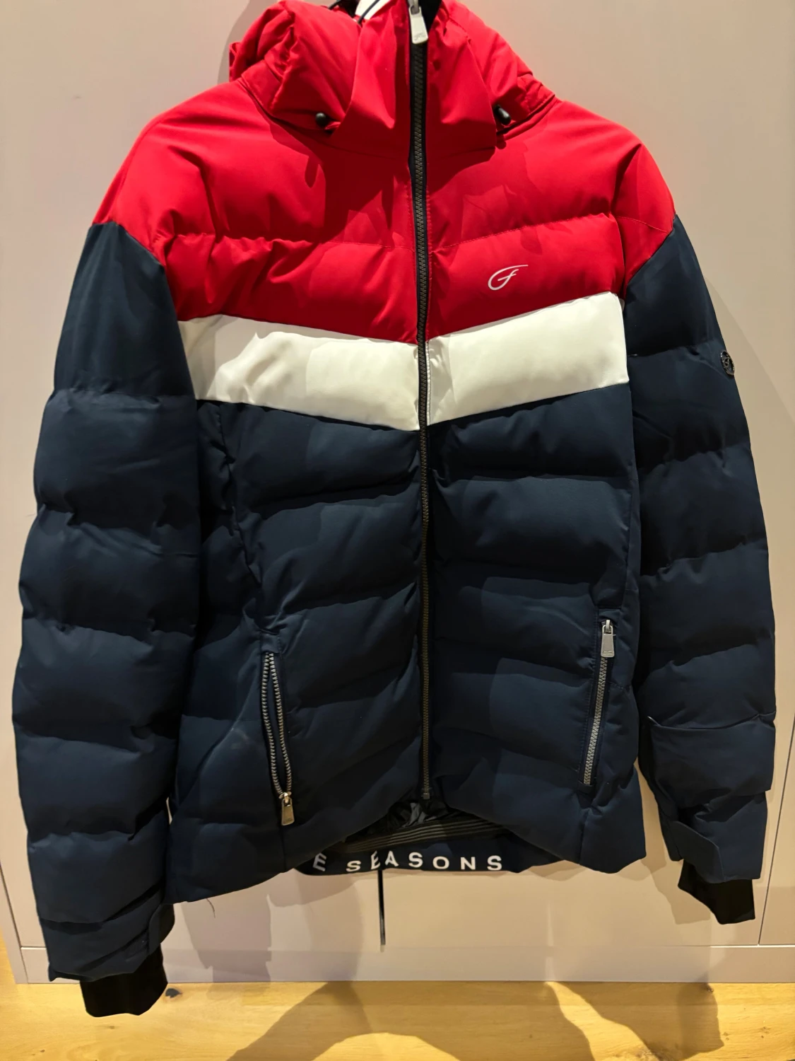 Pufferjacka från Five Seasons