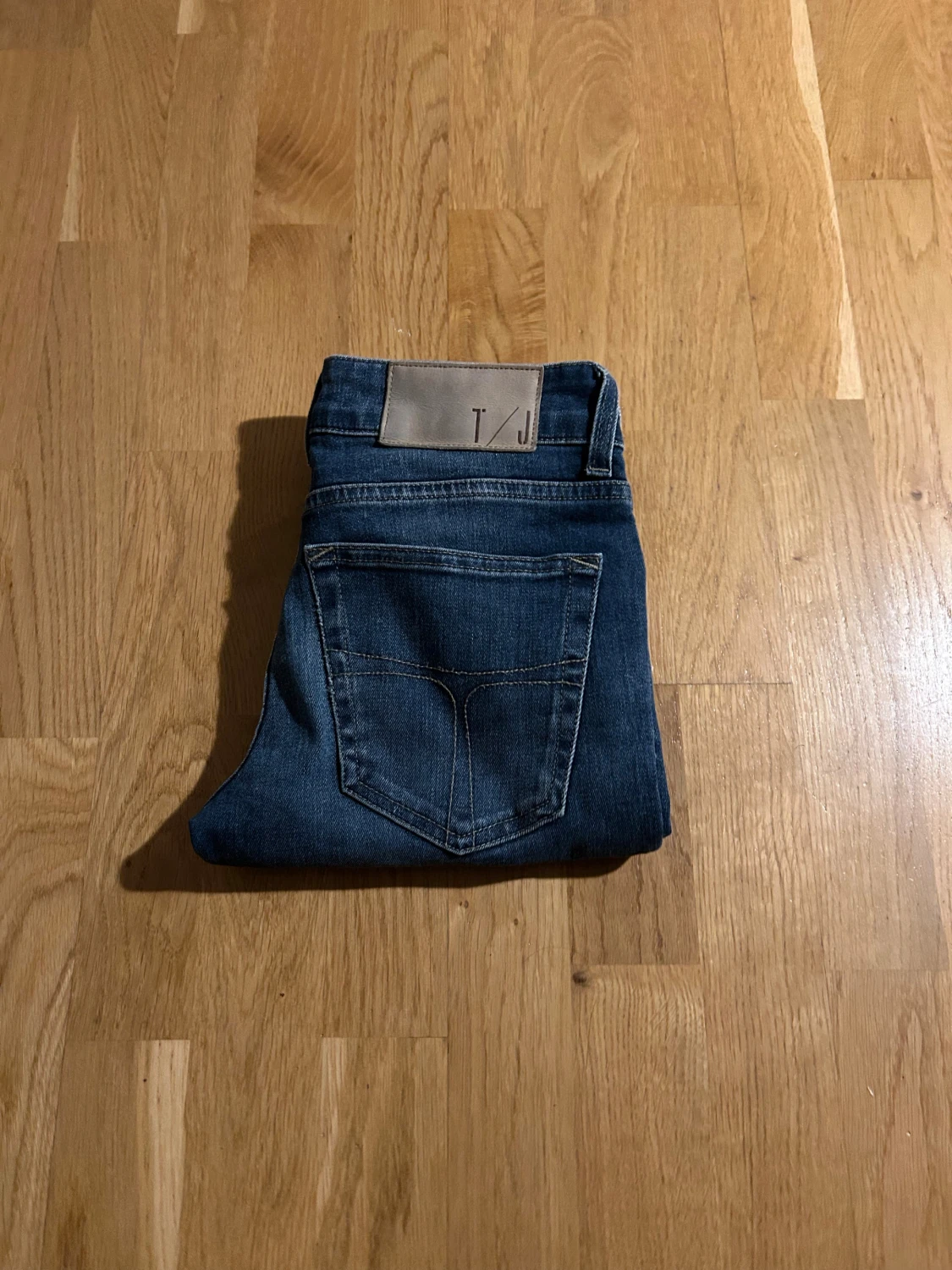 Säljer ett par Tiger of sweden jeans. - 2