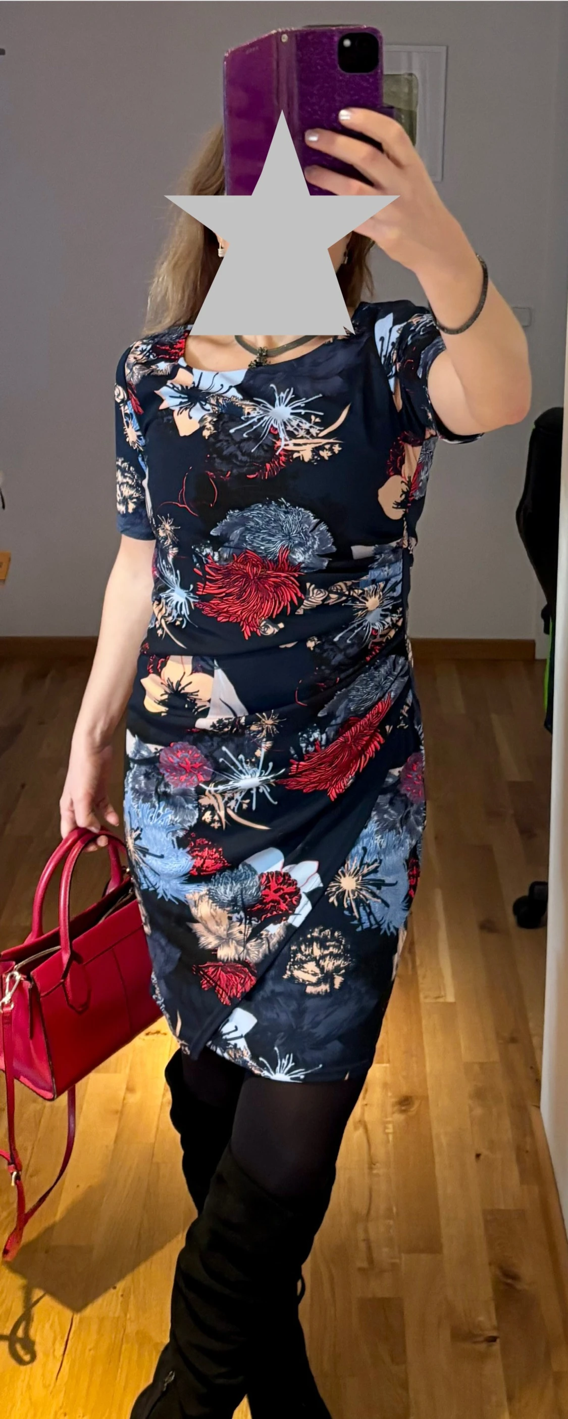 Blommig kortklänning från Fransa - 5