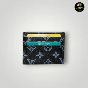 L.V korthållare svart - Helt ny.fin replika med grym kvalitet. Pris: 399kr. Först till kvarn som gäller.