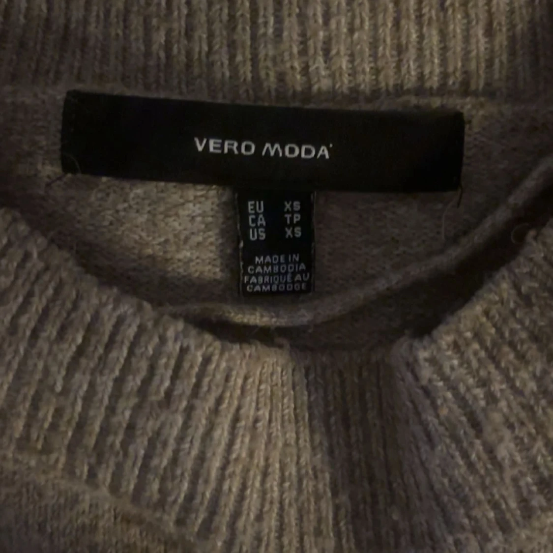 Beige stickad tröja från Vero Moda - 3