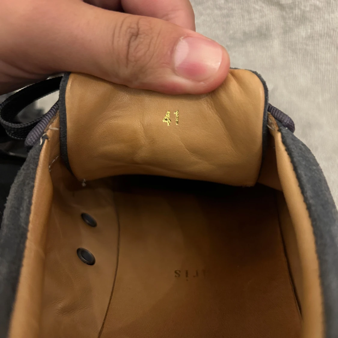 Gråa Louboutins, 41 - 3