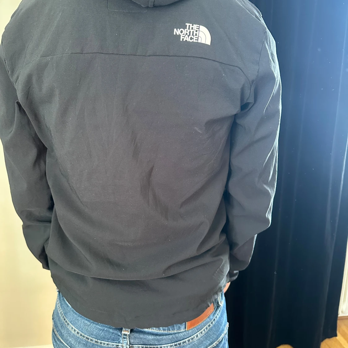 Svart vindjacka från The North Face - 3
