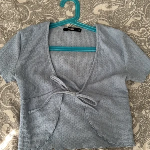 Topp  - Fin topp från bikbok 