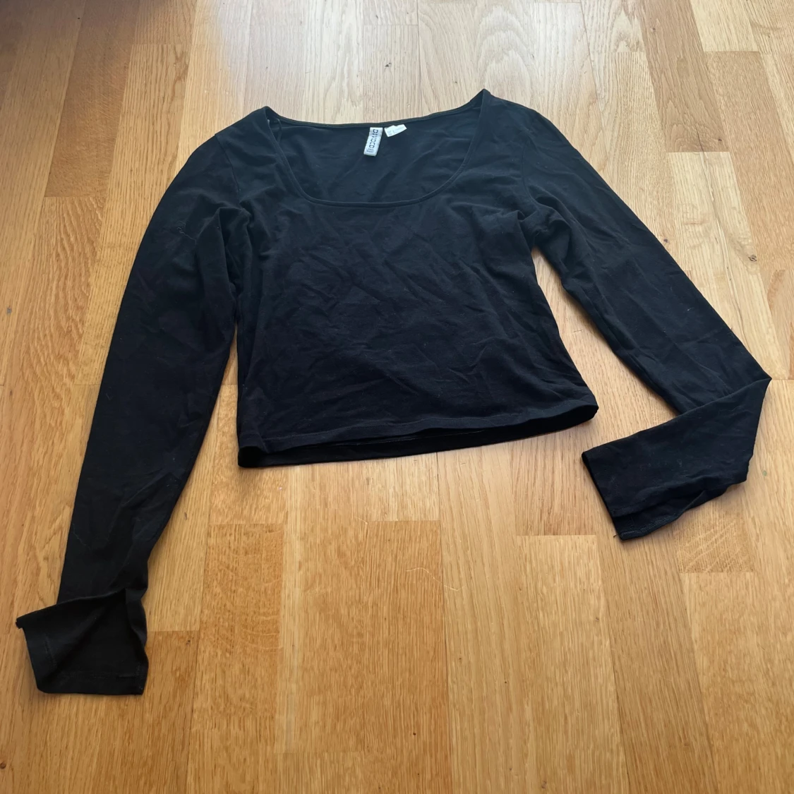 Svart långärmad topp från H&M Divided - 2