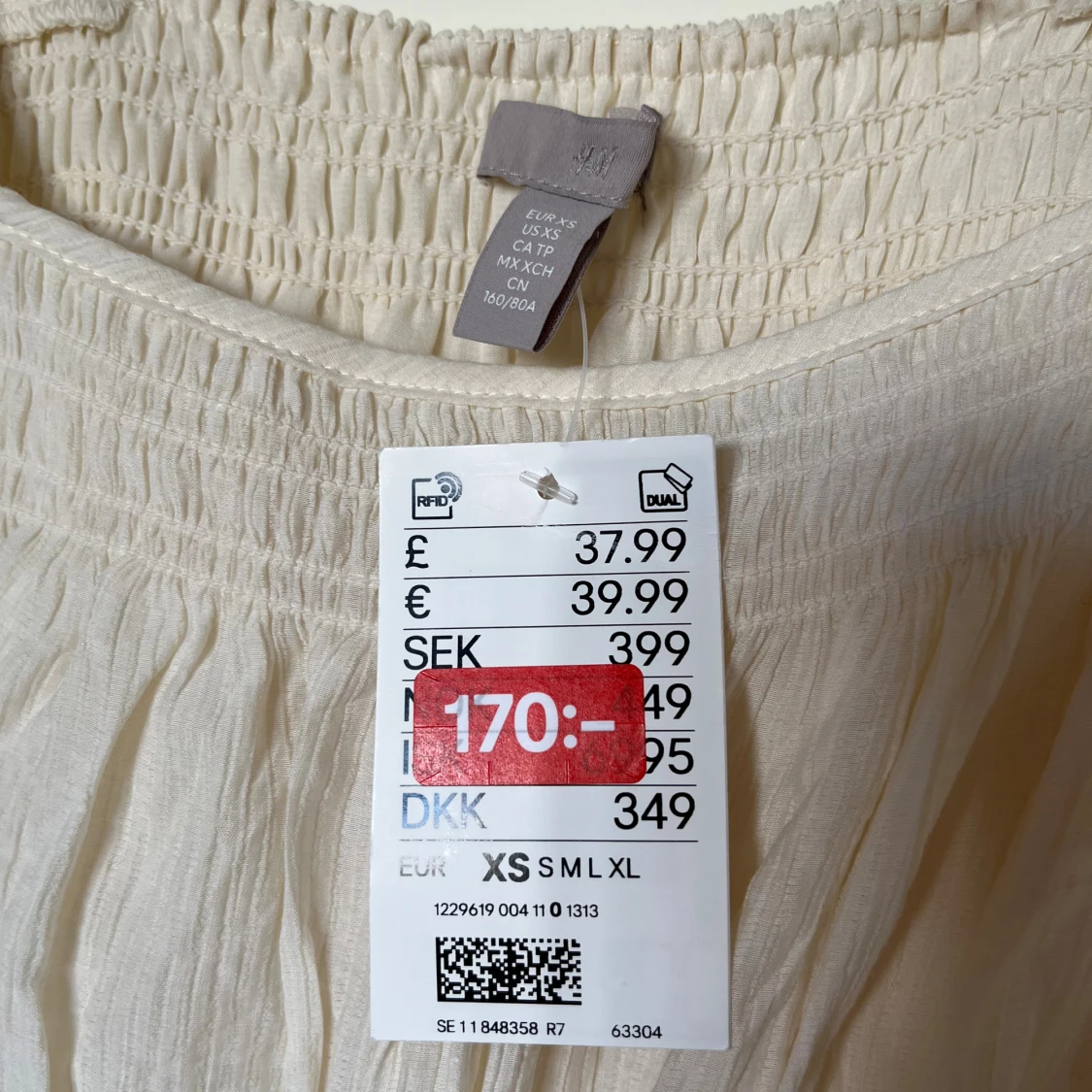 Ljus midiklänning från H&M - 3