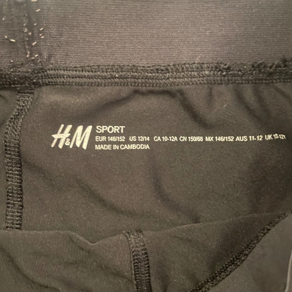 Svarta och grå träningsleggings H&M - 1