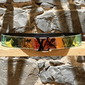 Louis Vuitton bälte - Äkta
