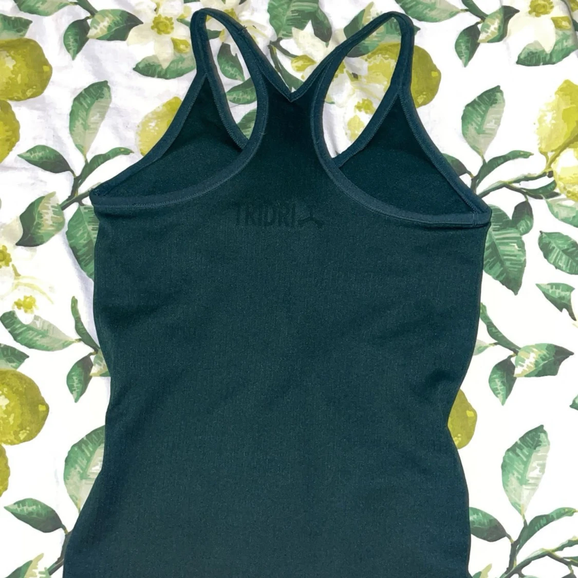 Mörkgrön linnetopp från Tridri - 1