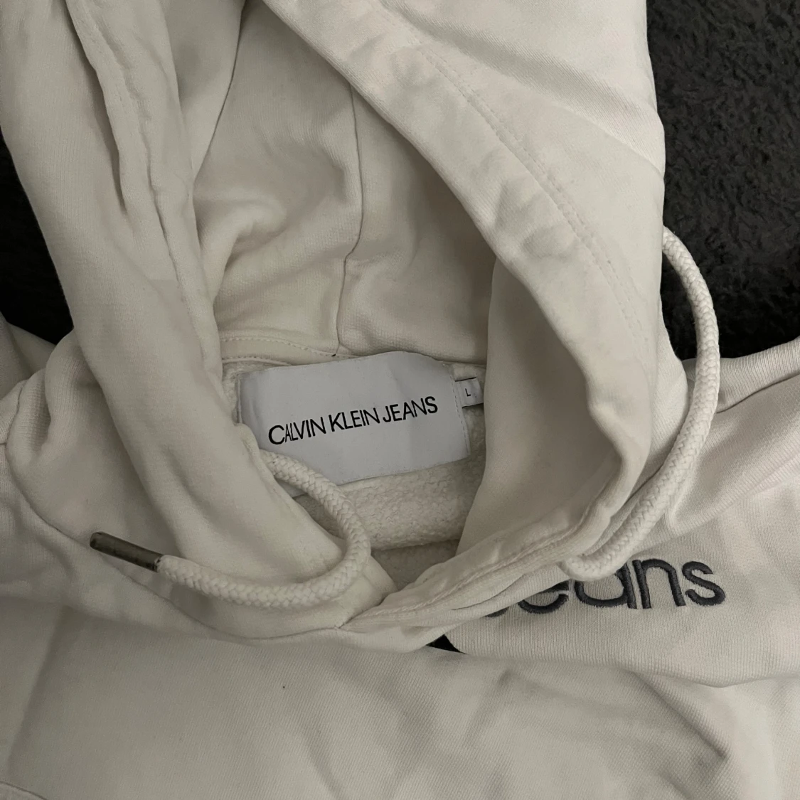 Vit hoodie från Calvin Klein Jeans - 2