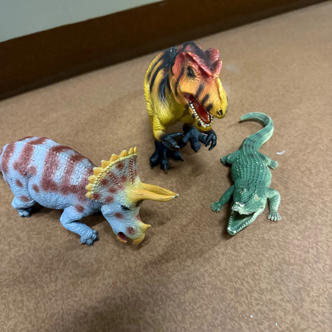 Dinosaurie- och djurfigurer, 4-pack - 1