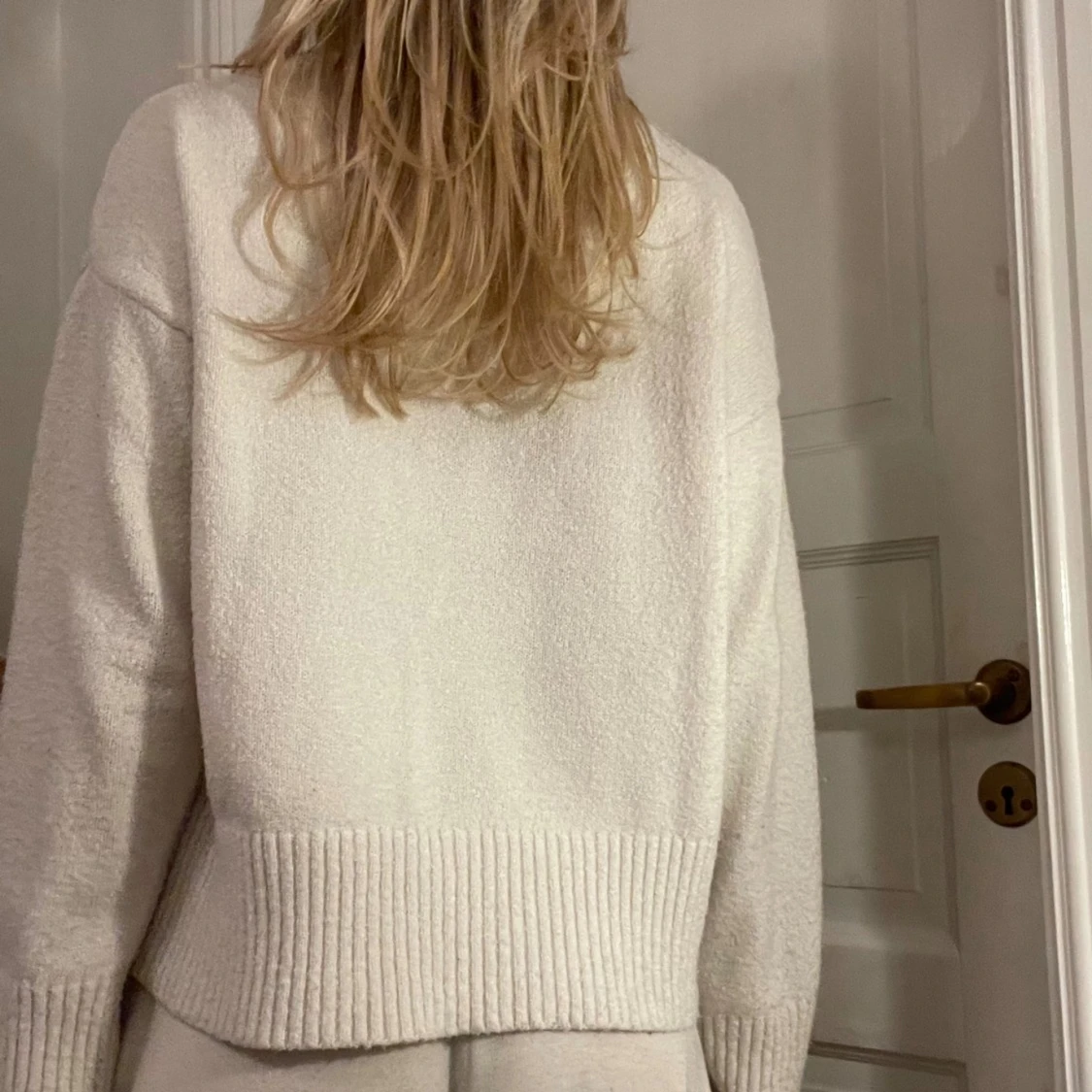 Vit stickad tröja - 90