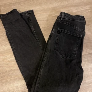 Gina tricot - Jeans - Strl 36