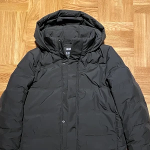 Uniqlo dunjacka - Uniqlo dunjacka 400 kr. Storlek XS