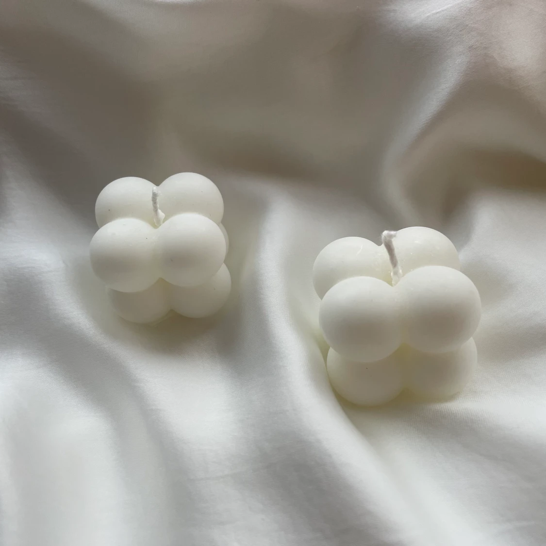 Småbubbelljus i färgen Cotton  - 91