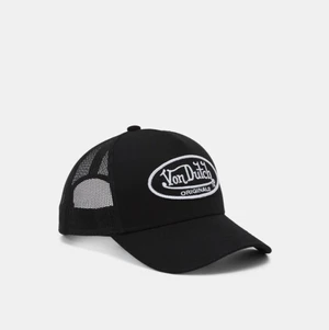 Von dutch trucker keps❤️ - En super fin ny von dutch keps, endast använd ett fåtal gånger och säljs för att den inte kommer till användning ❤️