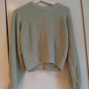 Mintgrön stickad tröja från Nelly - Storlek S