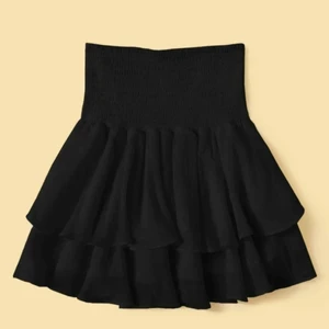 Från Shein  - Fin kjol du betalar frakten själv💖