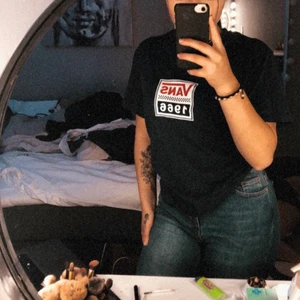 Vans tröja  - Blå vans t-shirts som inte kommer till användning 💙