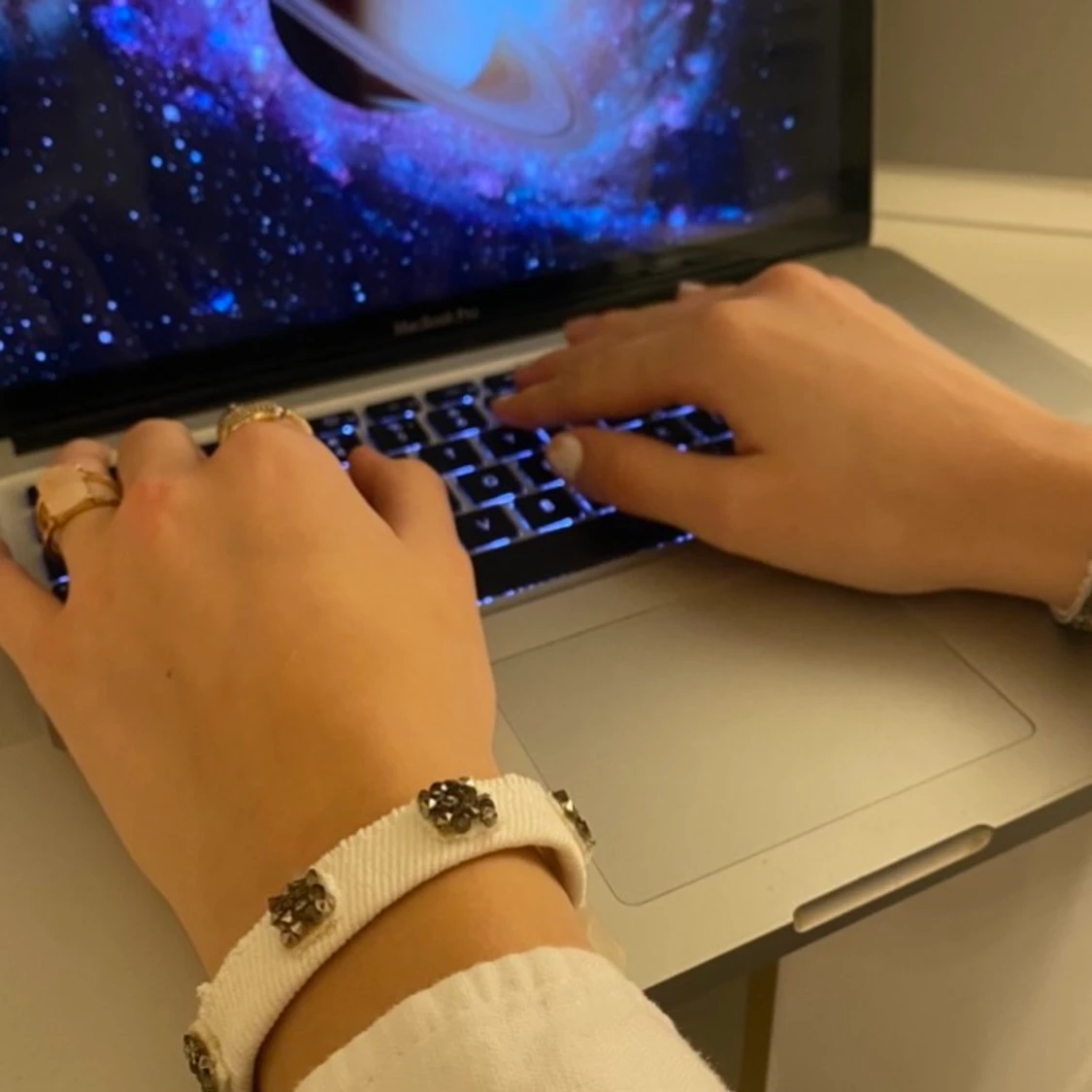 Armband som säljs - 91