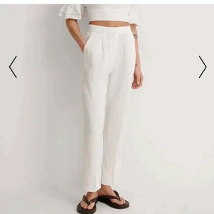 Linnebyxor - Säljer nu mina linnebyxor som inte kommer till användning då jag fått nya💕 i storlek 40 men passar jättebra på mig som vanligtvis har 38