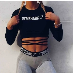 SÖKES - SÖKER denna från Gymshark xs-m