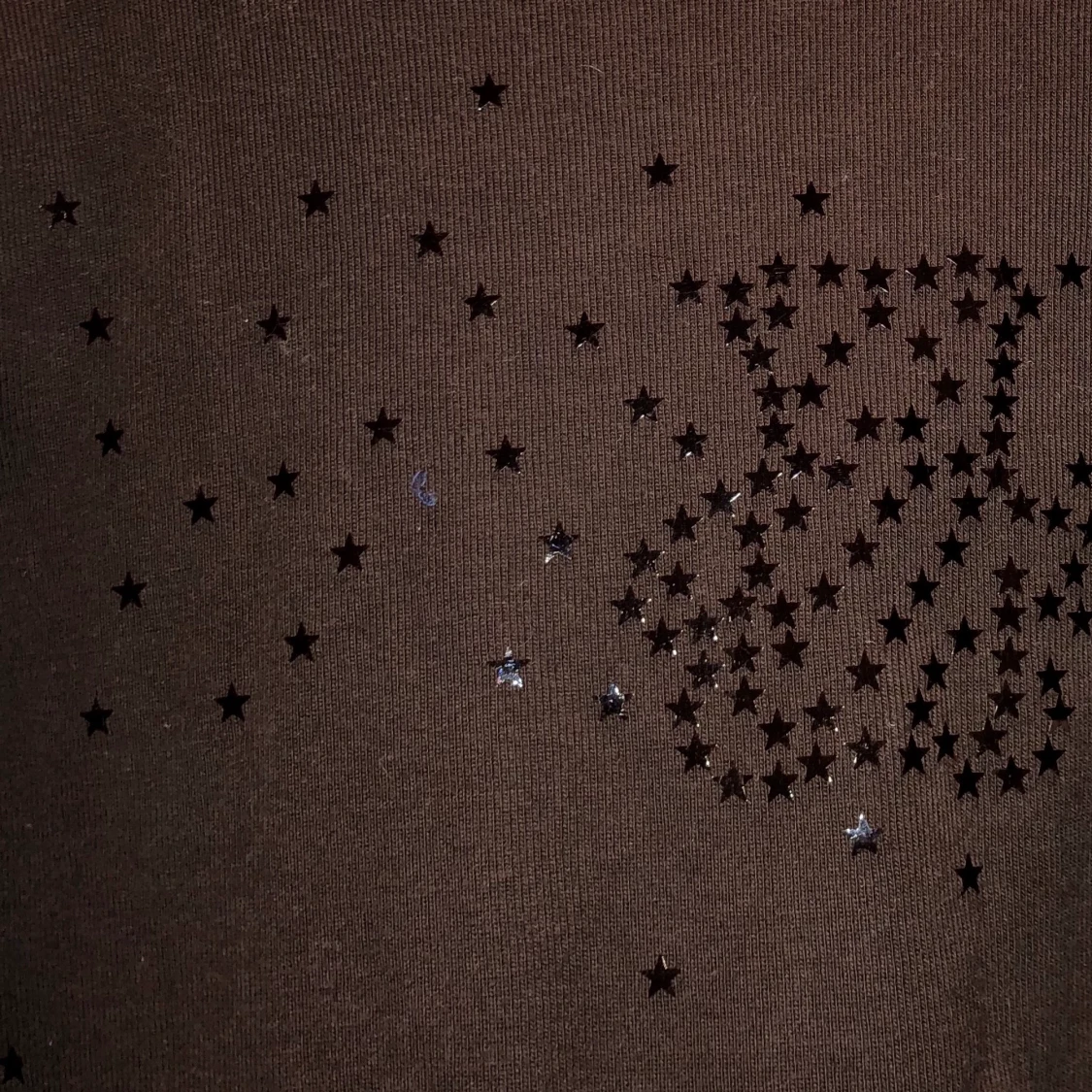 Jättesöt brun tröja med en Björn i glittriga stjärnor 🐻  - 91