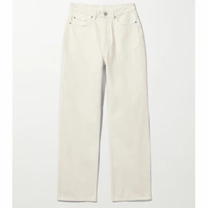 Weekday Rowe Jeans - Jättefina Weekday jeans i modellen Rowe Extra High Straight Jeans i storlek W 29 L 30. Knappt använda. Kan frakta men köpare betalar fraktkostnaden. Säljer för 200, nypris 500. Skriv privat för egna bilder. 💕 