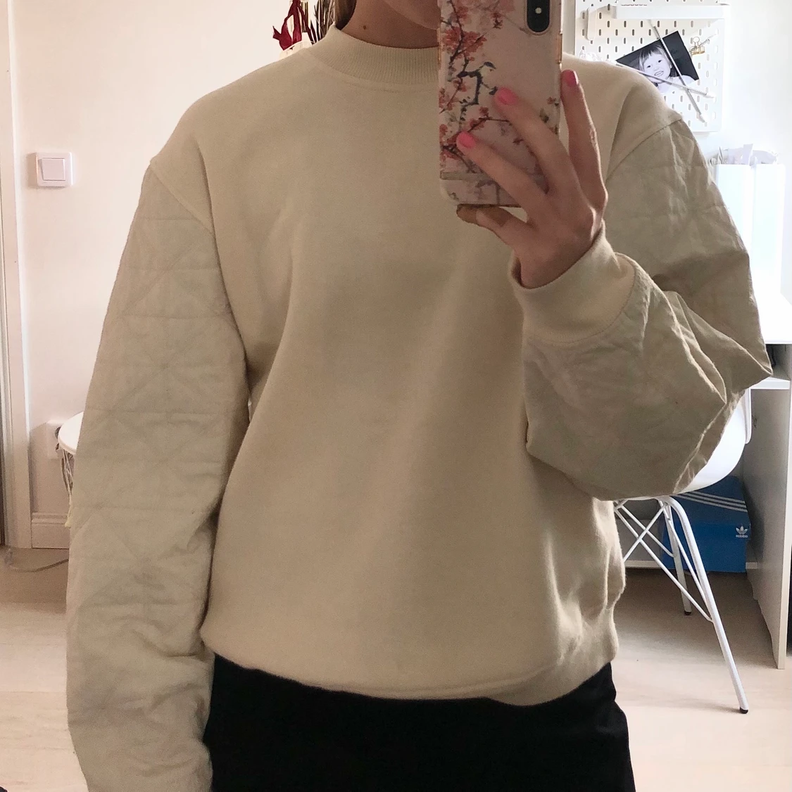 Beige sweatshirt!! - 90