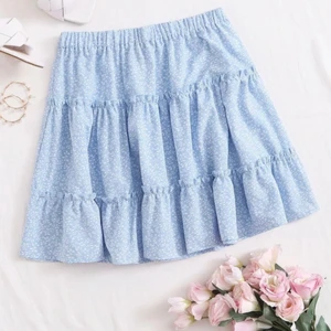 kjol från shein - säljer denna pga av fel strl❤️