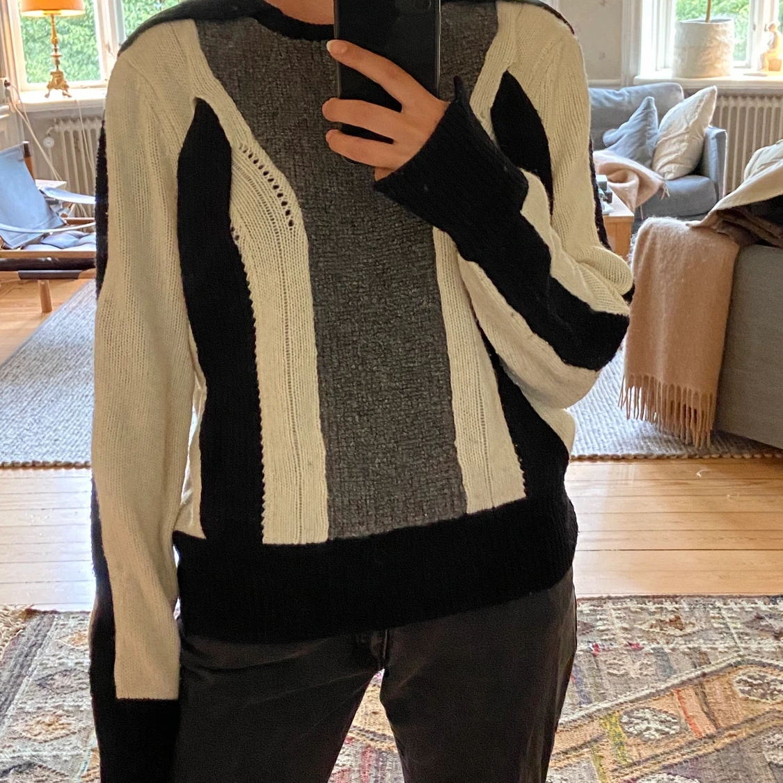 Stickad Dagmar tröja