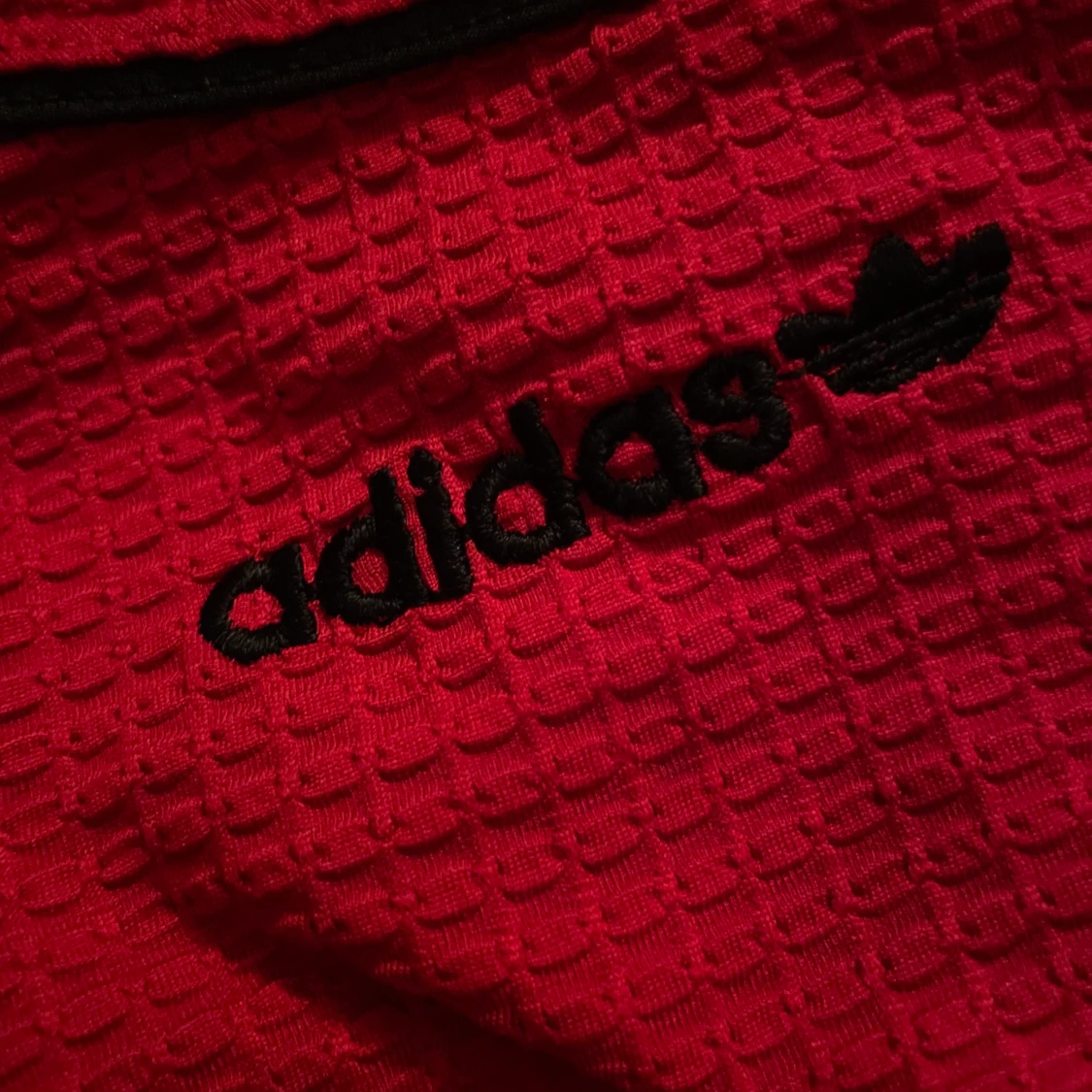 Adidas Vintage Spellout top - 91