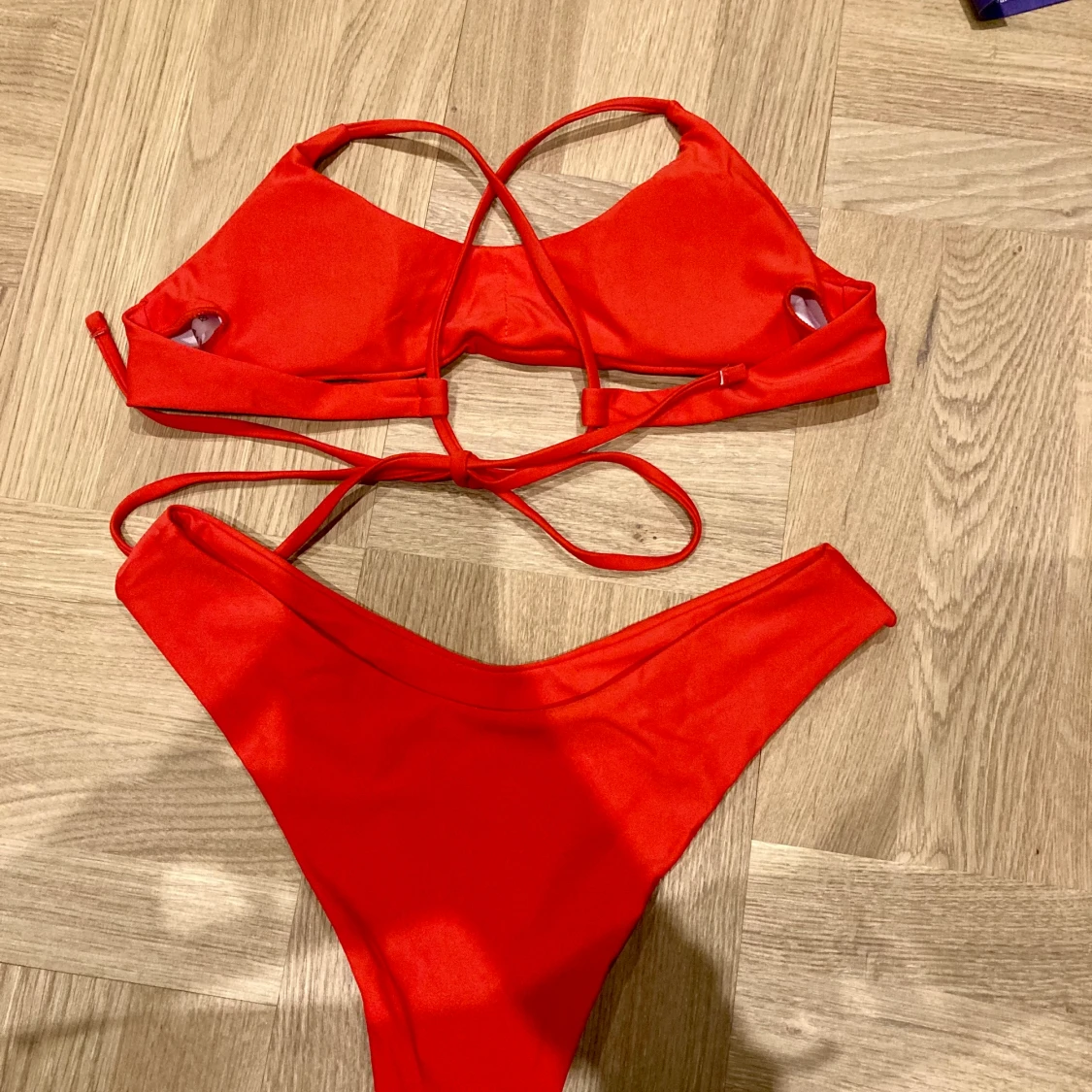 Röd bikini med knytning - 91