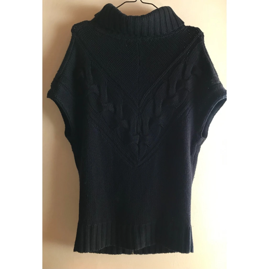 Tiger Of Sweden stickad väst mörkblå ull - 91