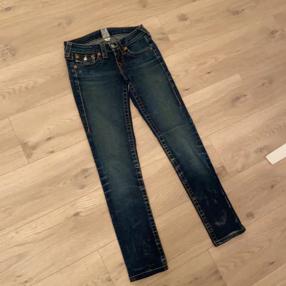 SLIM FIT, Strl 24. Jeans & Byxor.