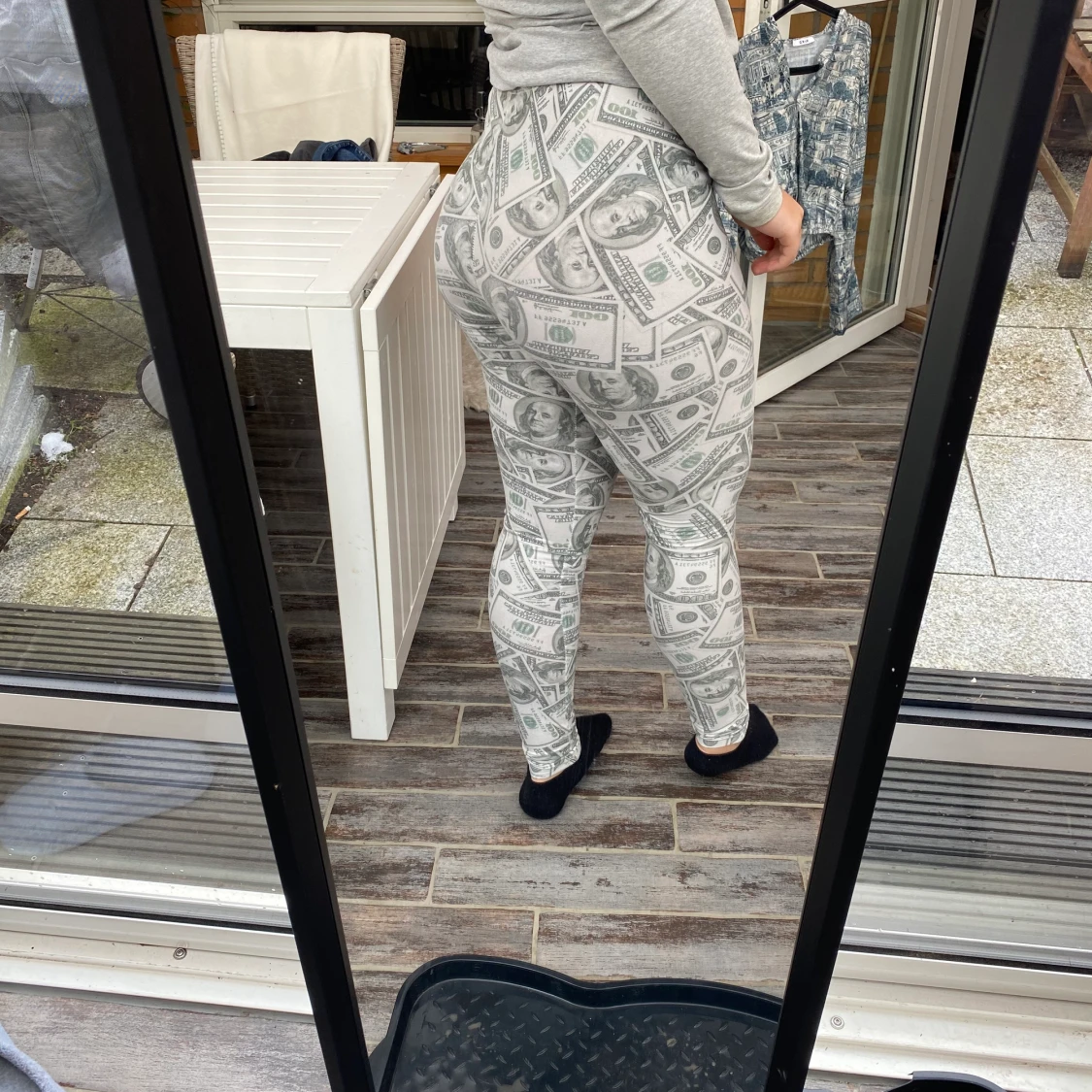 Tights med dollar på - 91