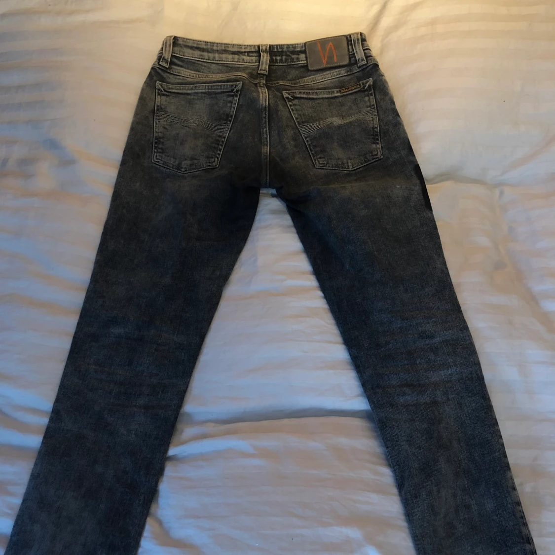 Gråa Nudie Jeans  - 90