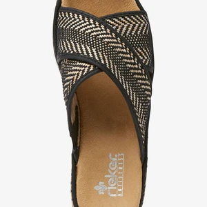 Rieker sandal stl 38 - Helt nya, oanvända sandaler från Rieker i stl 38 som jag fick hem i veckan. Superskön, mjuk sula men passade tyvärr inte min fot.  Säljes här då jag vill slippa returkostnaden. Nypris 600:-
