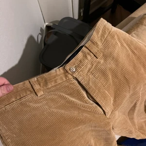 Ralph Lauren Manchester byxor - Storlek på bild, fint skick, knappt använda… jag tar swish 