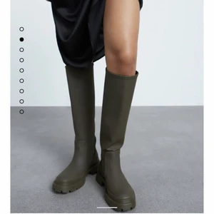 Stövlar  - Supersnygga stövlar🌟🌟🌟 SÄLJER ENDAST VID BRA BUD