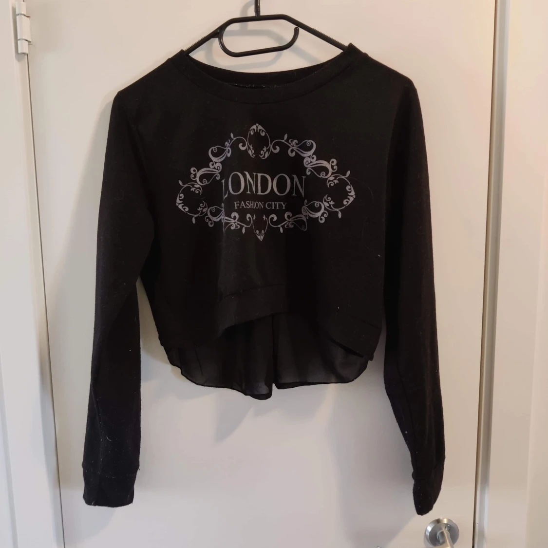 Långärmad crop top