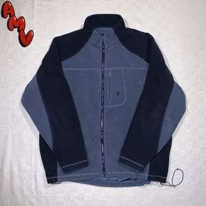 Vintage Champion Fleece Zipper - Vintage Fleece Zipper.                                                                     No size tag                                                                                Fits like XL                                                                               Skick 10/10                                                                       Modellen är 185cm lång. Mer finns på sidan, skriv vid ytterligare frågor eller funderingar♻️🔌 Priser går alltid att diskuteras!