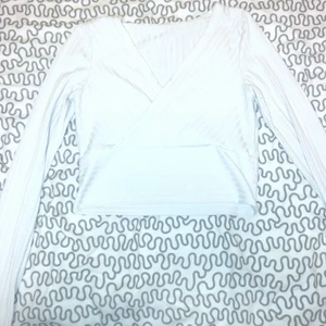 Tröja  - Använd då o då