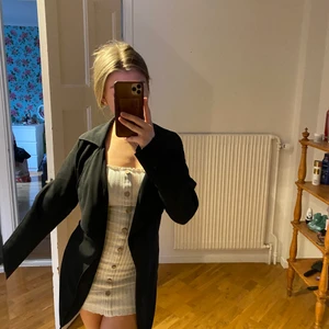 Vårjacka  - Säljer denna för 150 + frakt 💙 