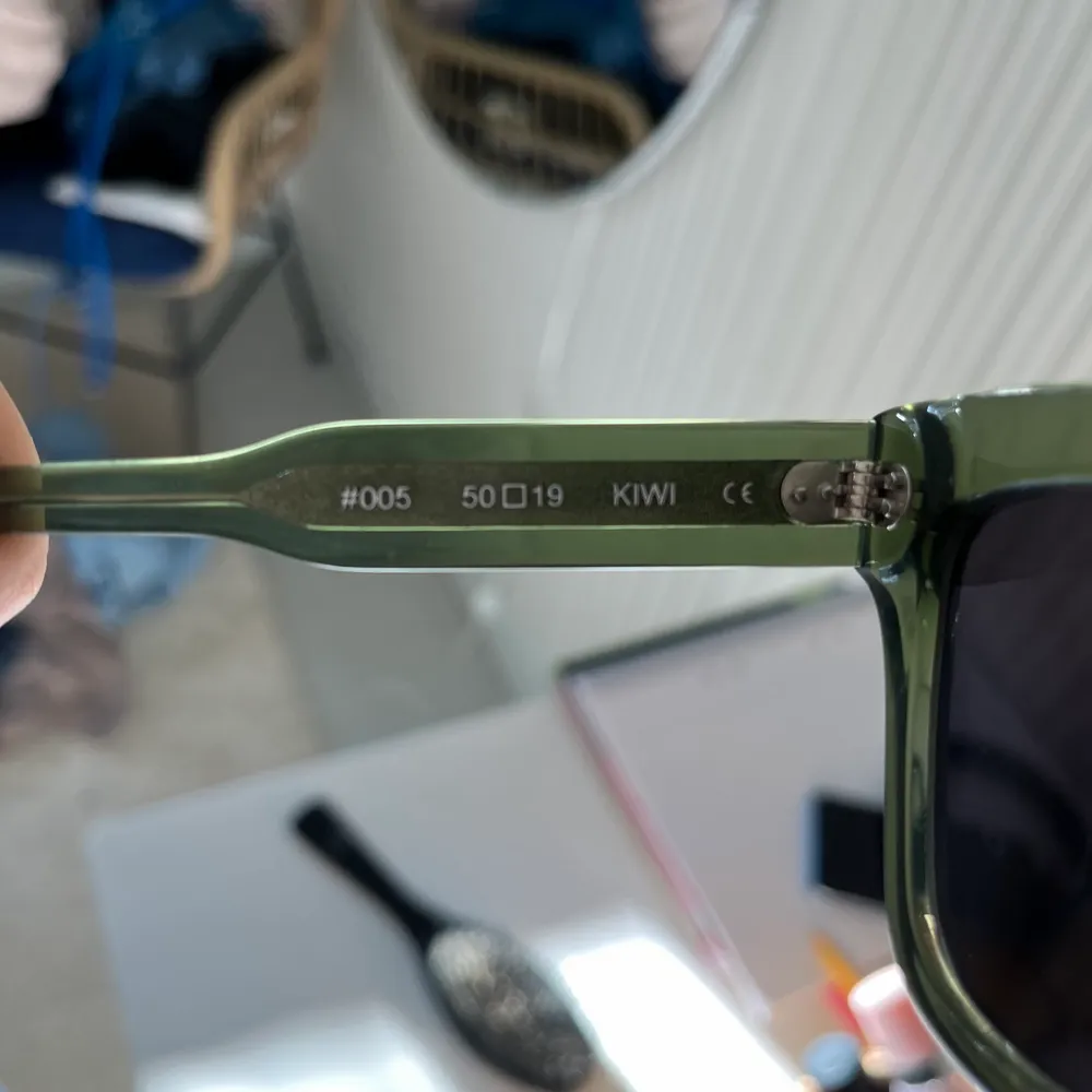 Superfina solglasögon från chimi! Super fin grön färg, kiwi, i modellen 005😍. Accessoarer.