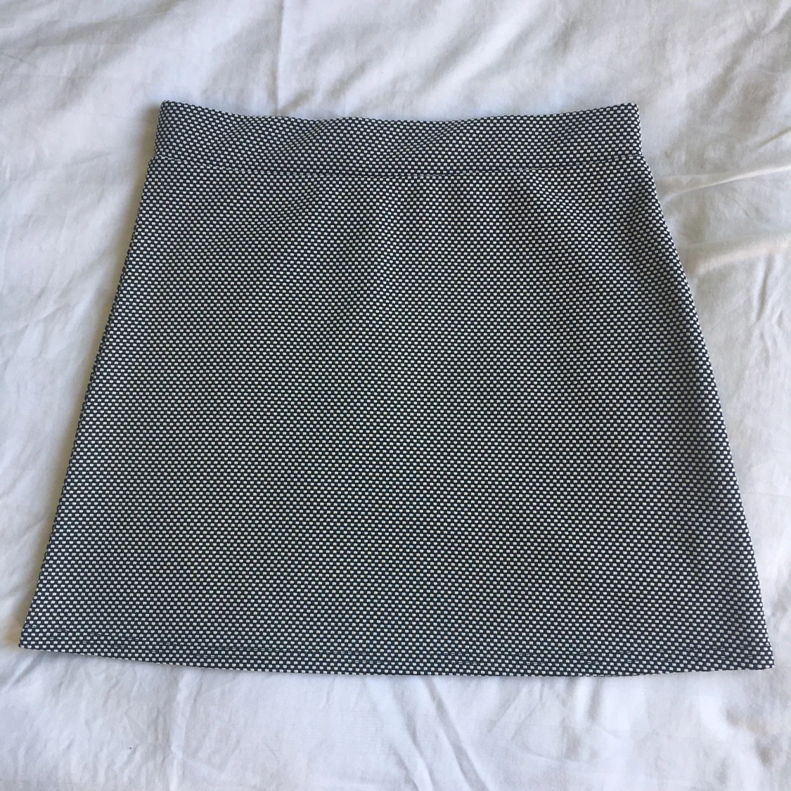 Svart & vit kjol 🏁