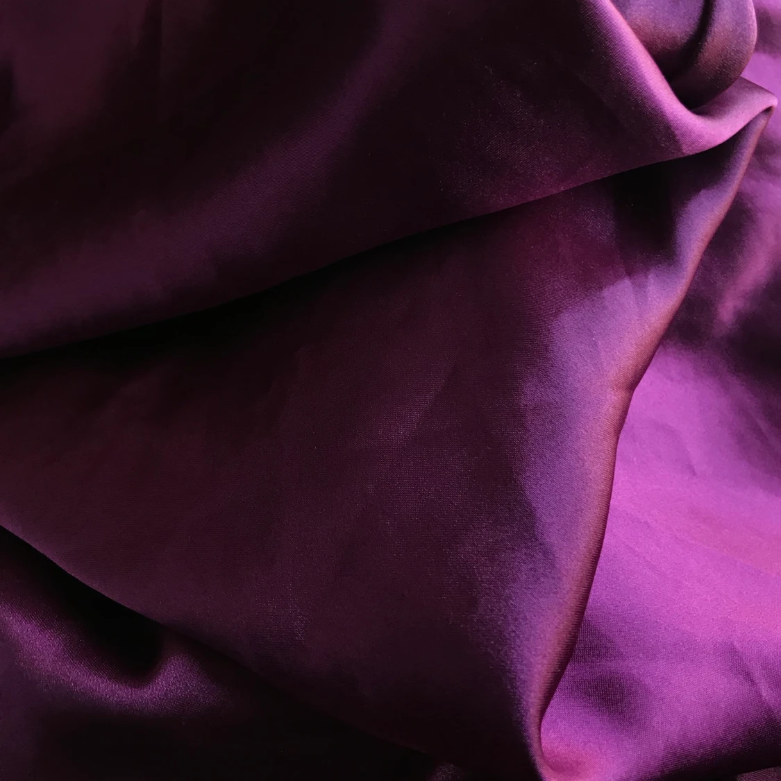 Fin skimmrig klänning - 91