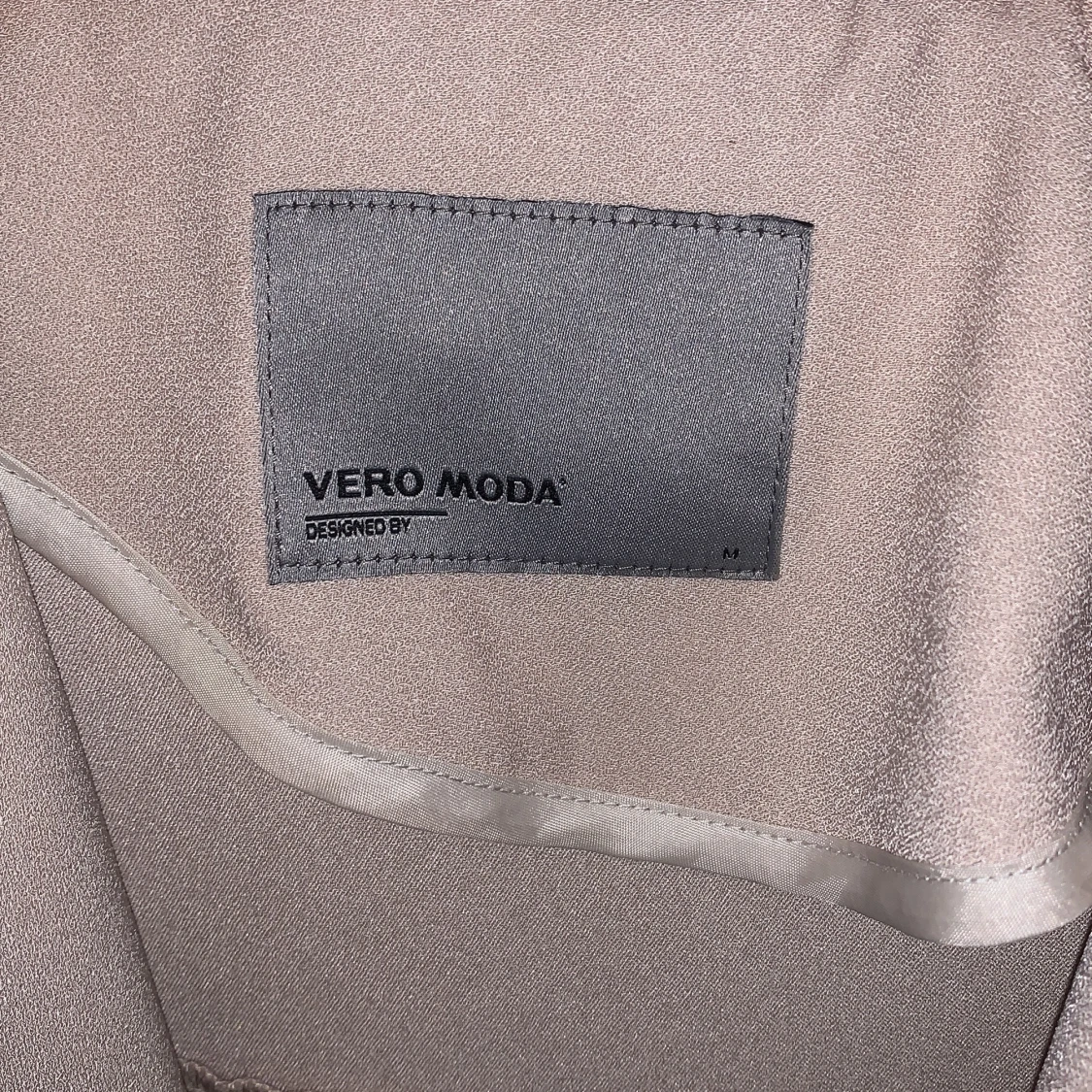 Vero Moda jacka storlek M - 43