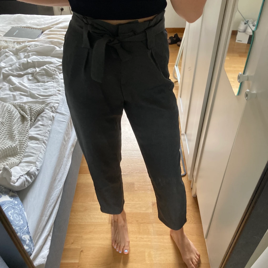 Grå kostymbyxor - 90