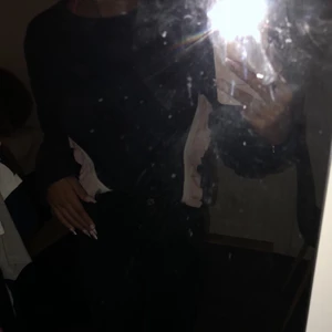 Har använt 3-4 gånger  - Skön att ha på sig och den sitter inte för tight eller för luftigt